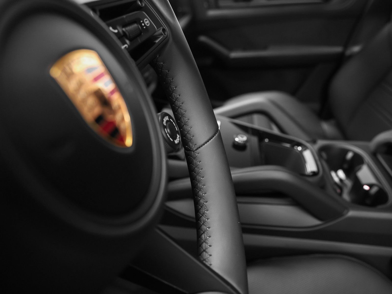 New 2026 Porsche Cayenne GTS AWD/4WD image 42