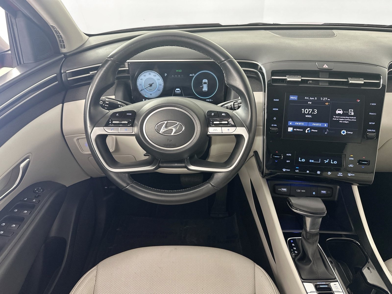 Used 2023 Hyundai Tucson SEL w/ Convenience Package FWD image 22
