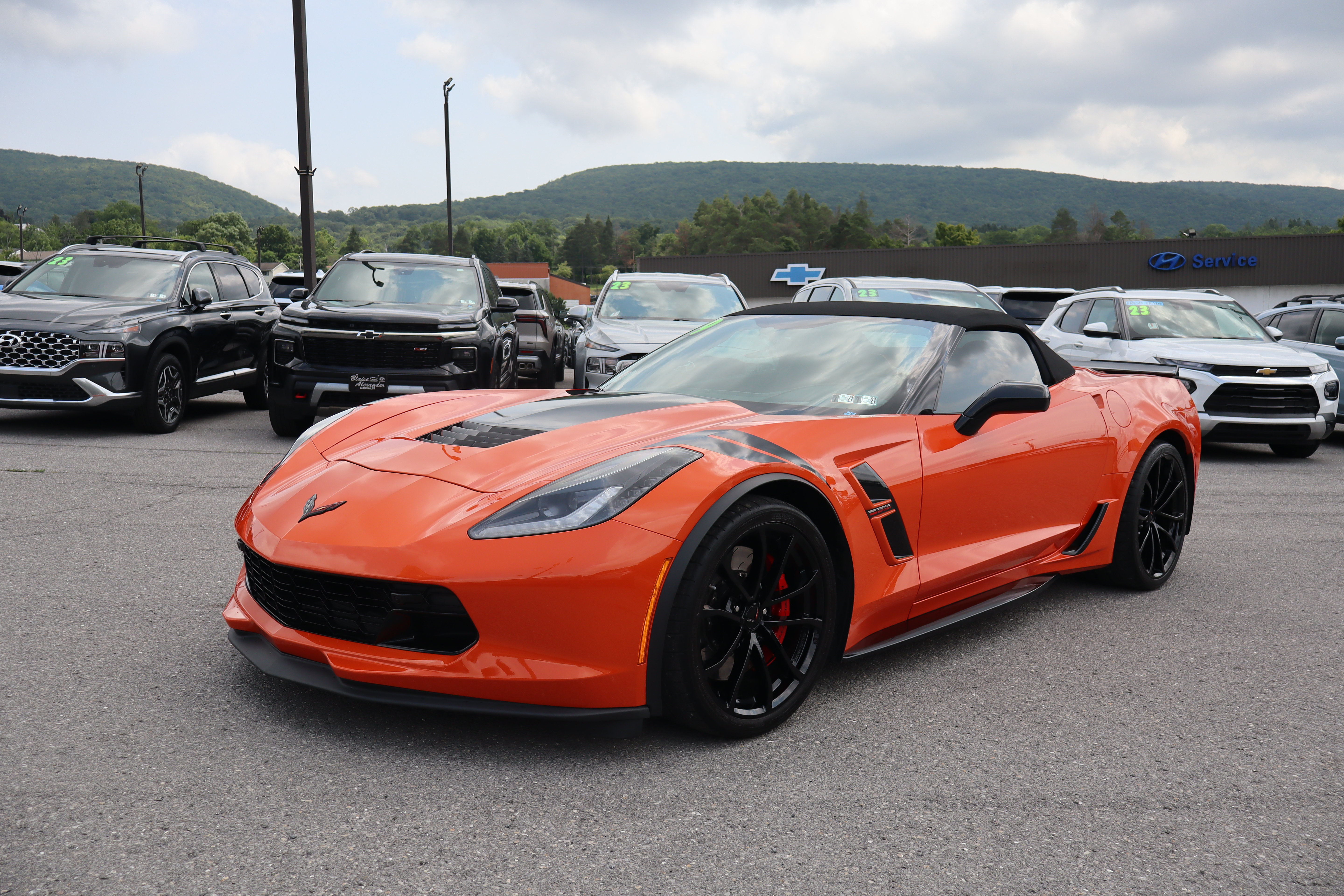 Used 2019 Chevrolet Corvette Grand Sport RWD image 9