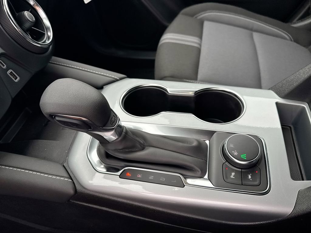 New 2026 Chevrolet Blazer LT w/ Convenience Package FWD image 23