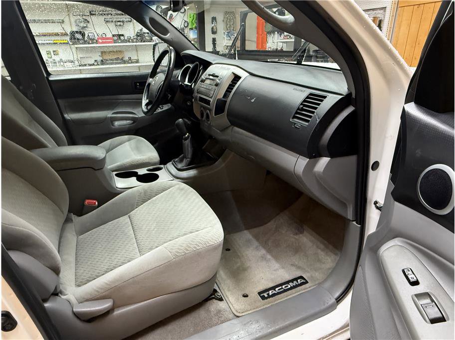 Used 2010 Toyota Tacoma 4x4 Double Cab image 22