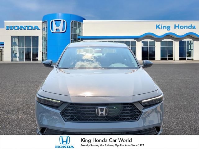 Used 2025 Honda Accord SE image 1