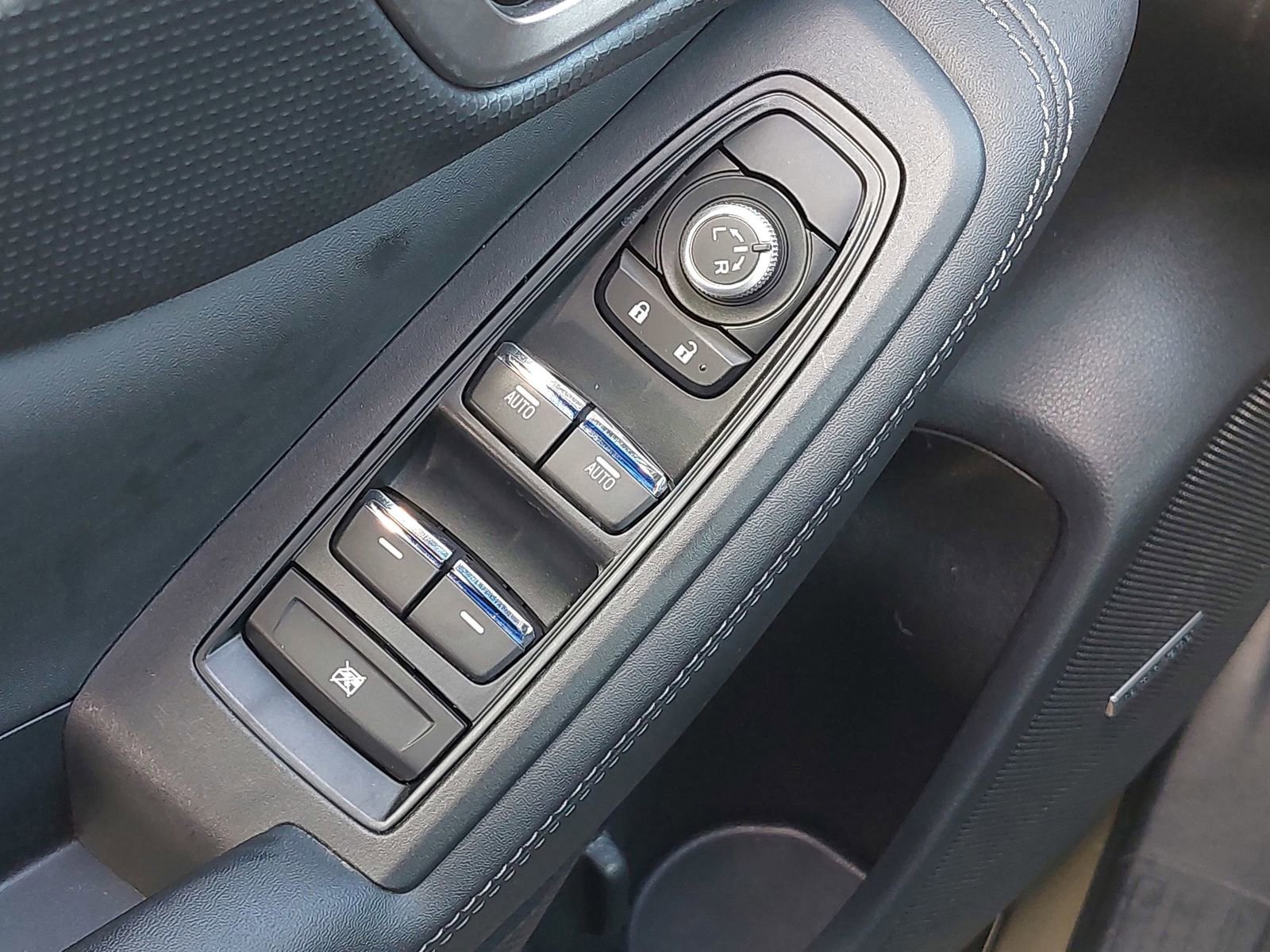 Certified 2023 Subaru Forester Touring w/ Popular Package #2 image 27