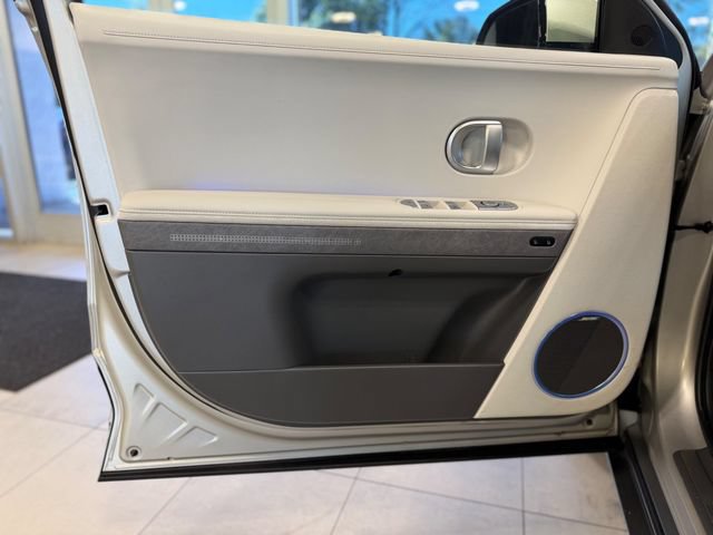 Used 2024 Hyundai Ioniq 5 Limited AWD/4WD image 18