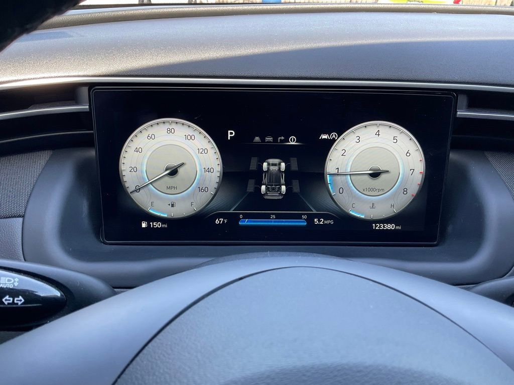 Used 2022 Hyundai Tucson Limited image 15