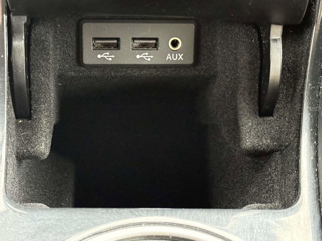 Used 2016 Nissan Maxima 3.5 SV image 20