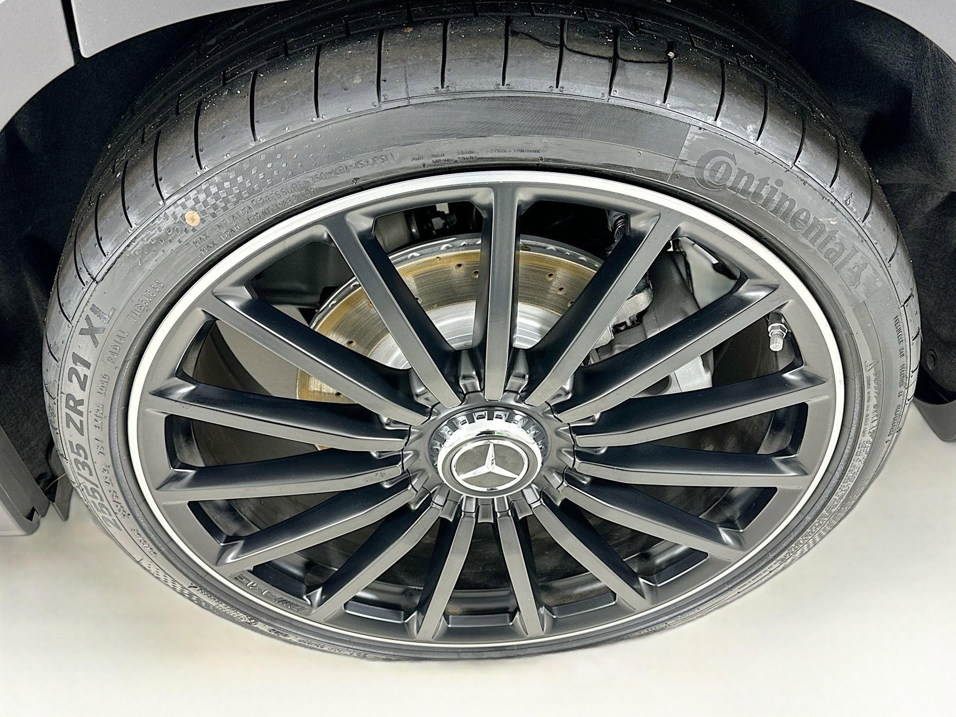 New 2026 Mercedes-Benz GLB 35 AMG 4MATIC image 34