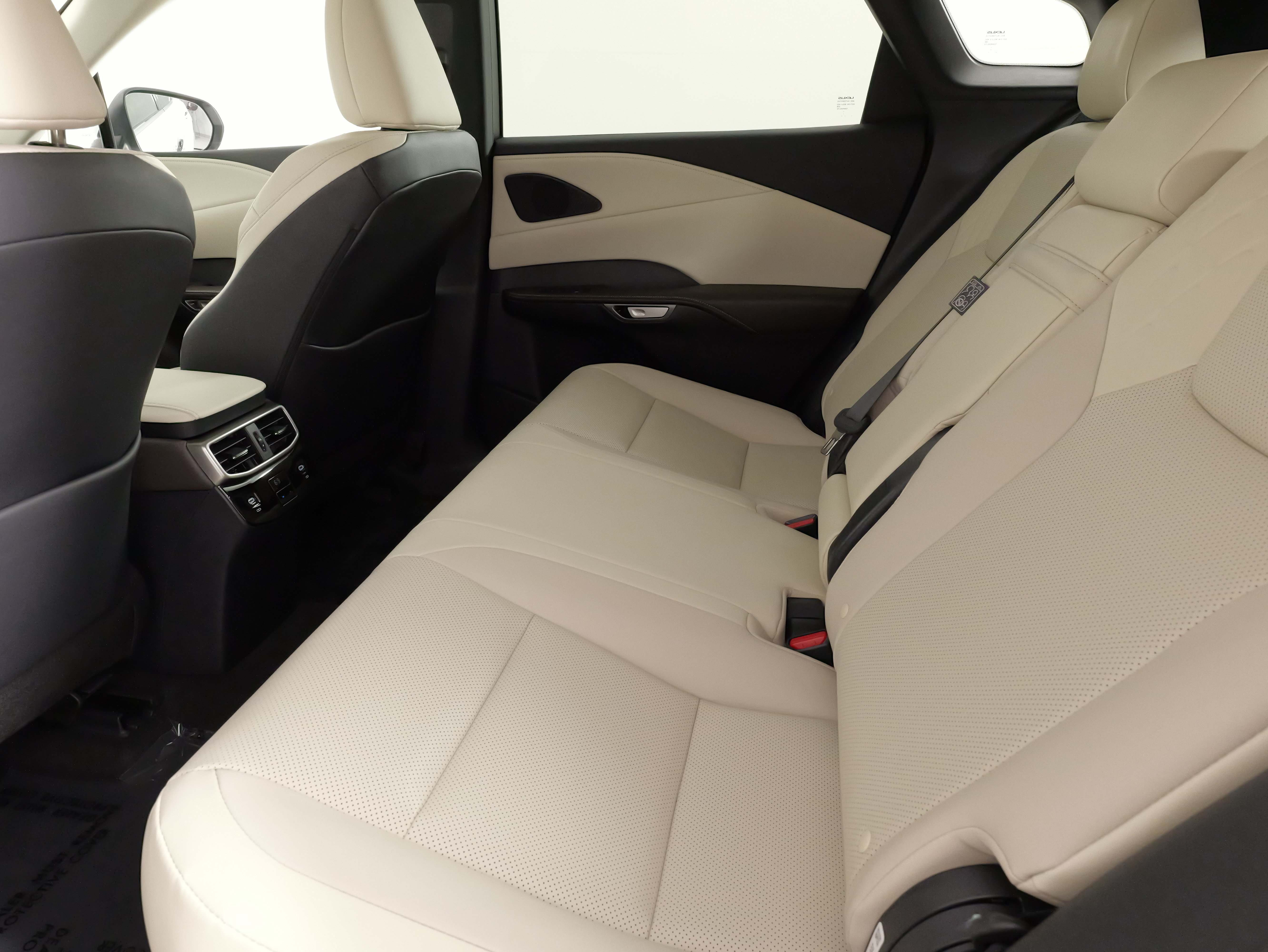 Used 2024 Lexus RX 350 Premium w/ Cold Area Package AWD/4WD image 36