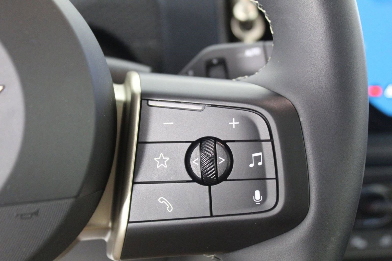 Used 2025 MINI Cooper Countryman S w/ Comfort Package Max image 31