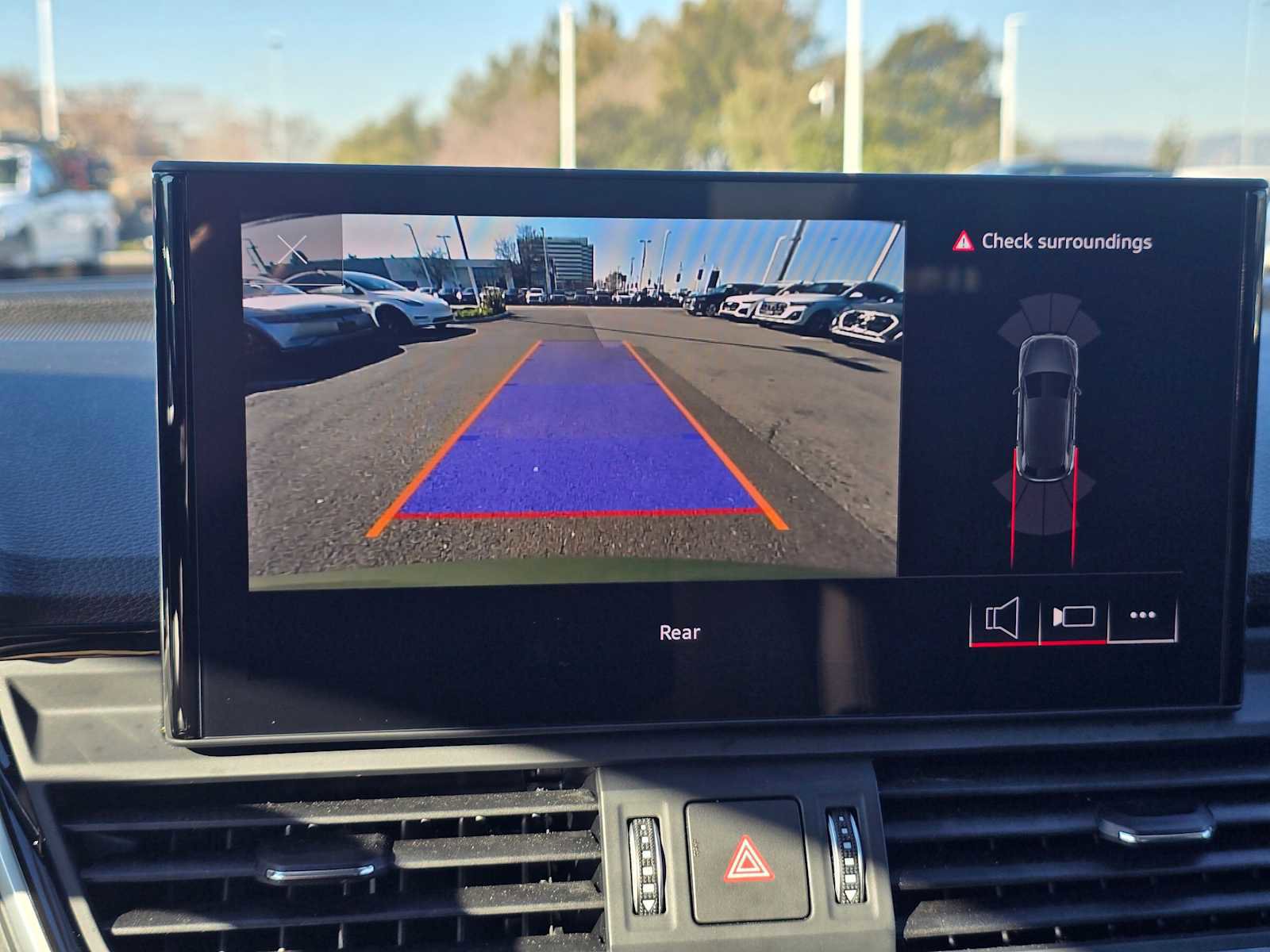 Certified 2025 Audi Q5 2.0T Premium image 31