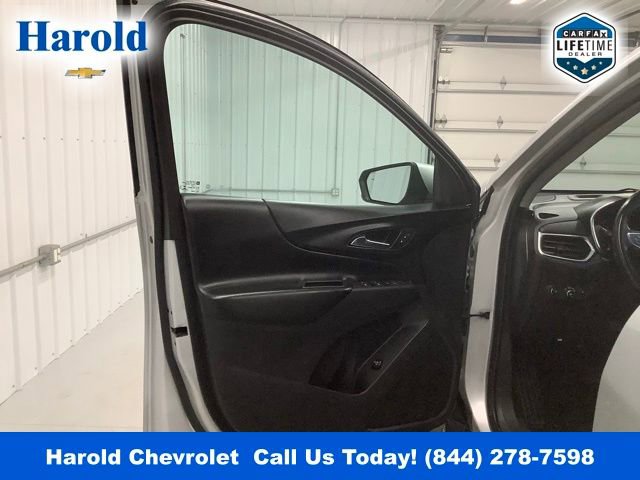 Used 2021 Chevrolet Equinox LT image 14
