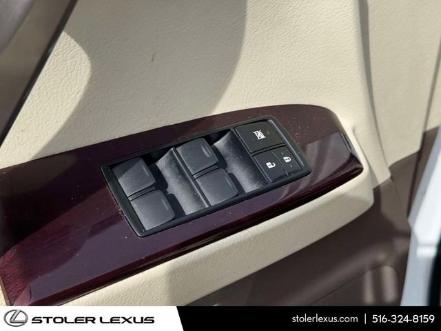 Used 2017 Lexus GX 460 Premium w/ Premium Package image 18