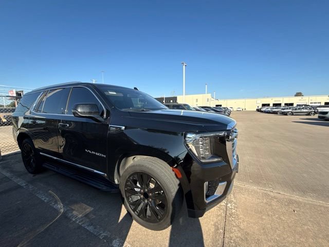 Used 2021 GMC Yukon SLT w/ SLT Premium Package RWD image 3