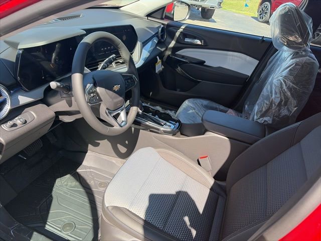 New 2026 Chevrolet Trax LT w/ Driver Confidence Package FWD image 16