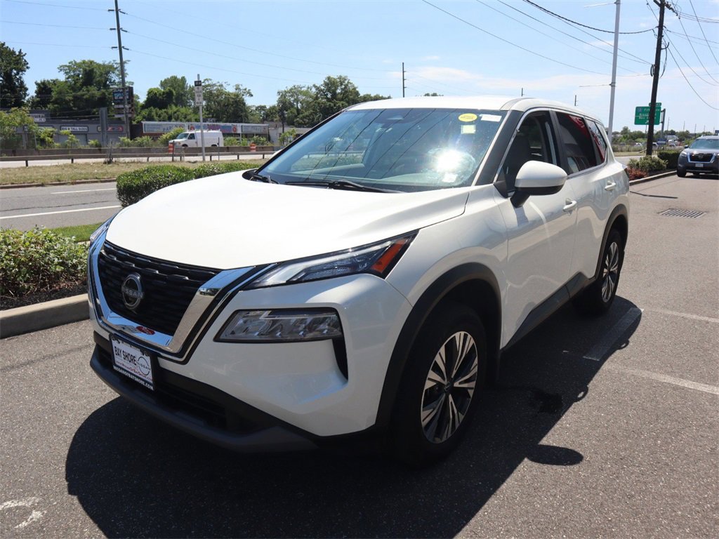 Certified 2023 Nissan Rogue SV image 9