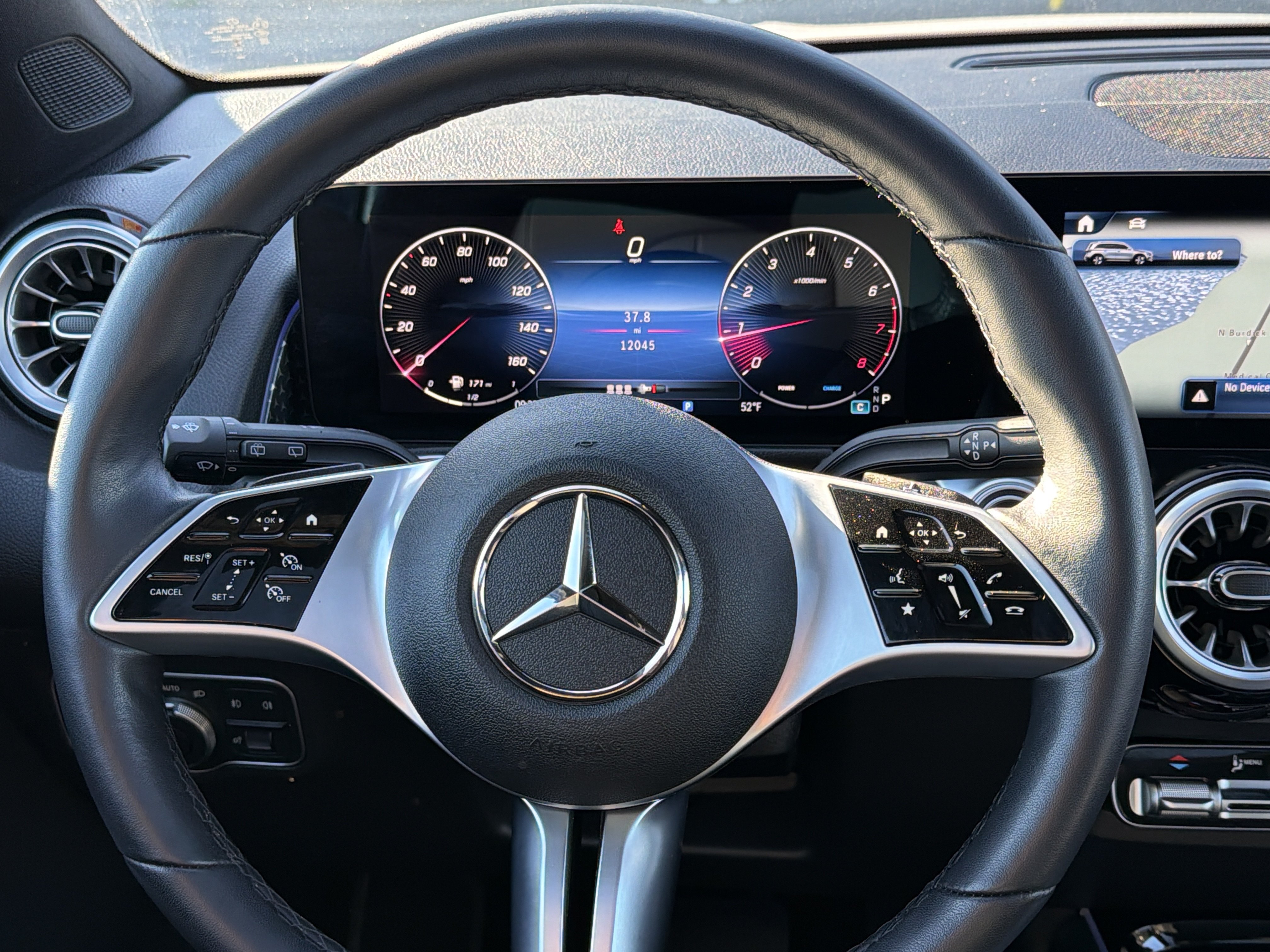 Certified 2025 Mercedes-Benz GLB 250 4MATIC image 13