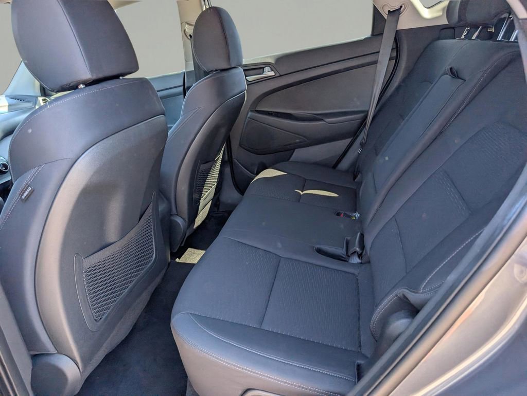 Used 2021 Hyundai Tucson SE w/ Cargo Package image 14