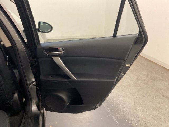 Used 2011 MAZDA MAZDA3 s Sport FWD image 27