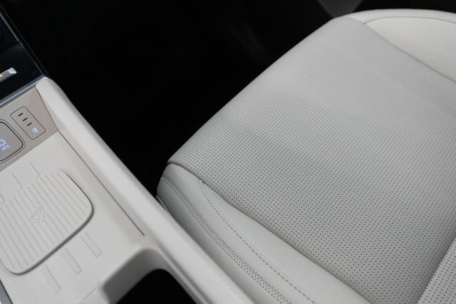 Used 2025 Hyundai Santa Fe Calligraphy AWD/4WD image 20