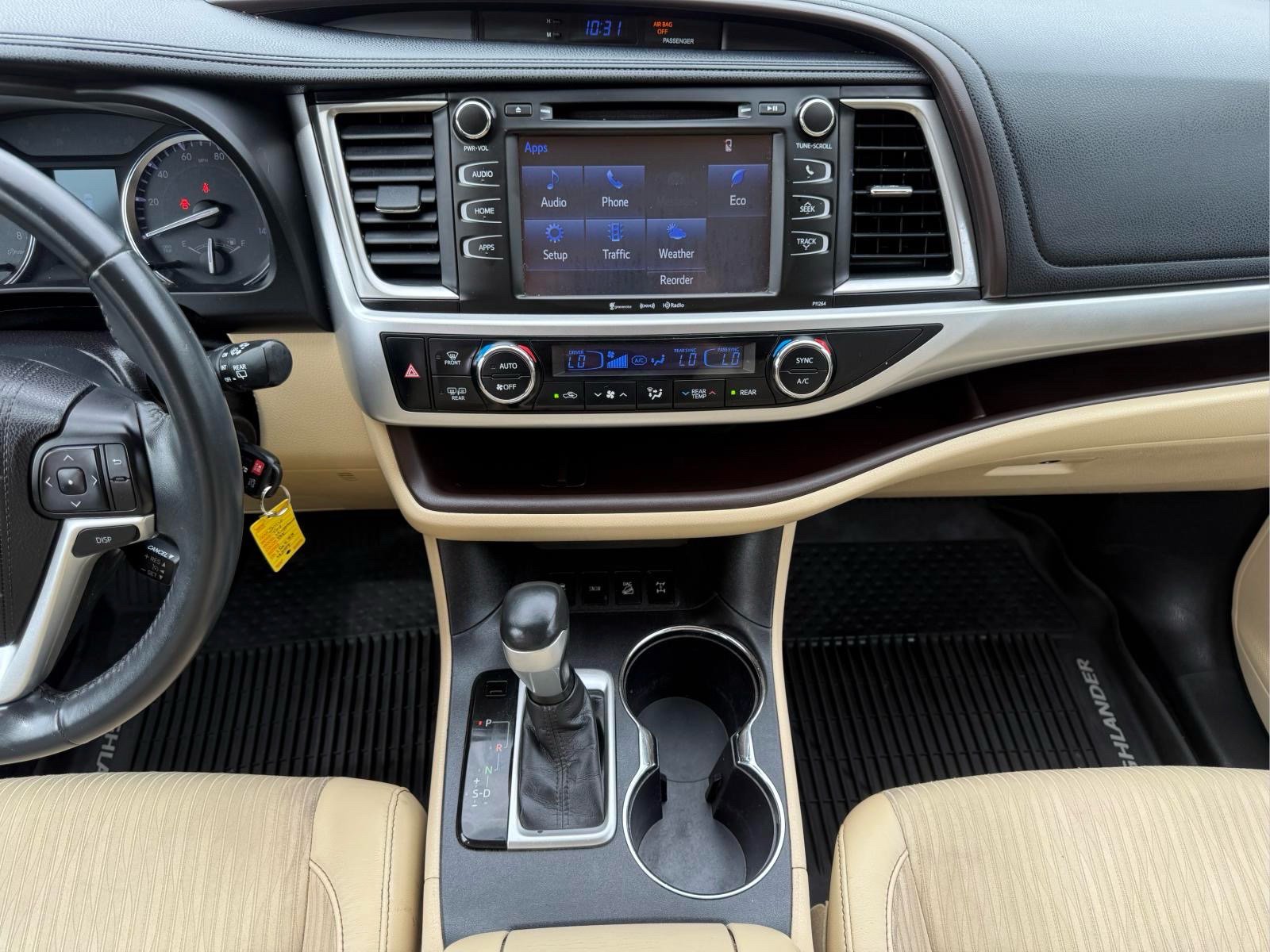 Used 2016 Toyota Highlander Plus AWD/4WD image 21
