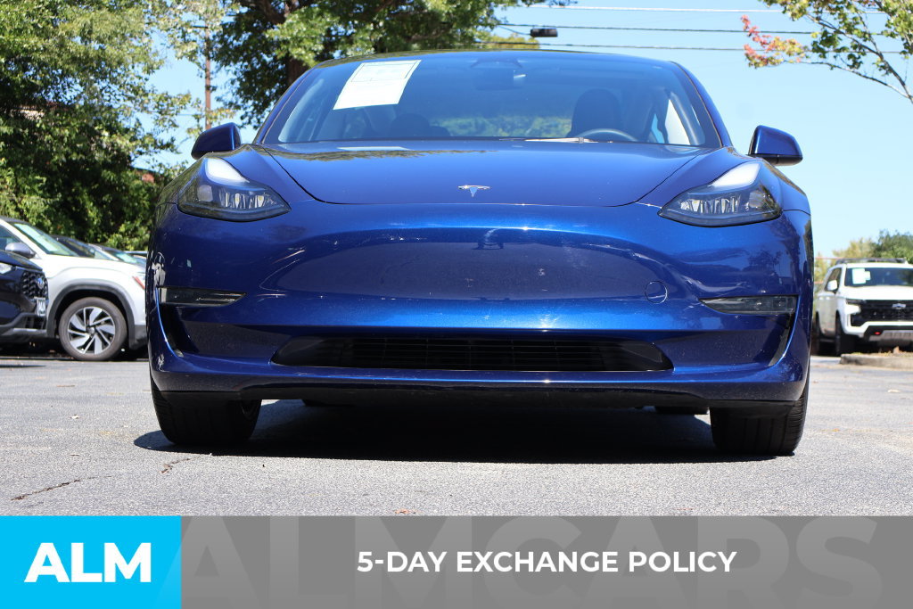 Used 2023 Tesla Model 3 Standard Range RWD image 3