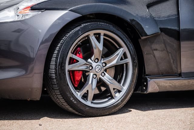 Used 2010 Nissan 370Z Touring w/ Sport Pkg RWD image 47