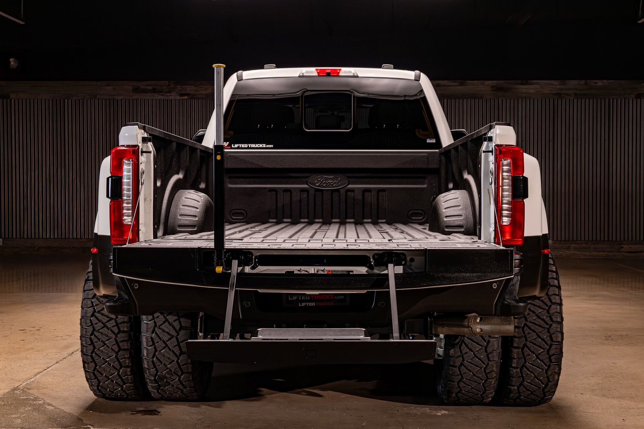 Used 2025 Ford F450 King Ranch image 9