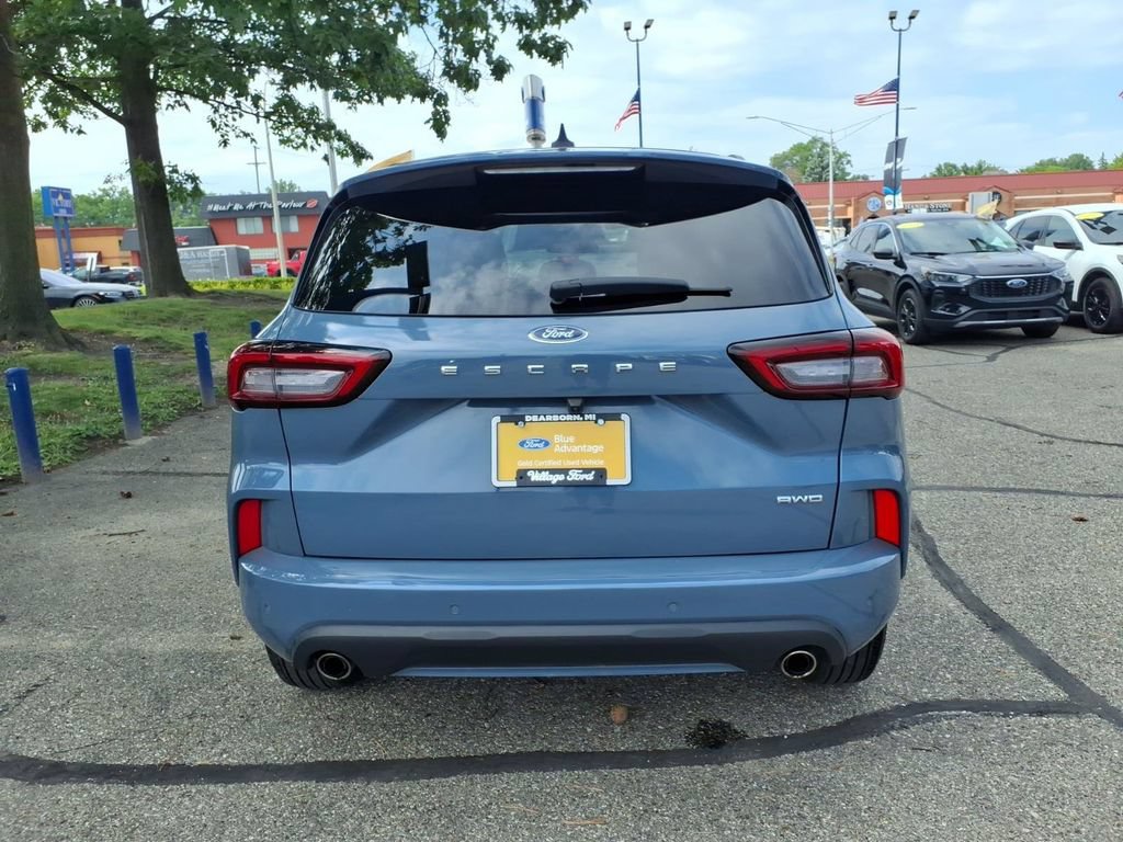 Certified 2024 Ford Escape ST-Line w/ Tech Pack #1 AWD/4WD image 8