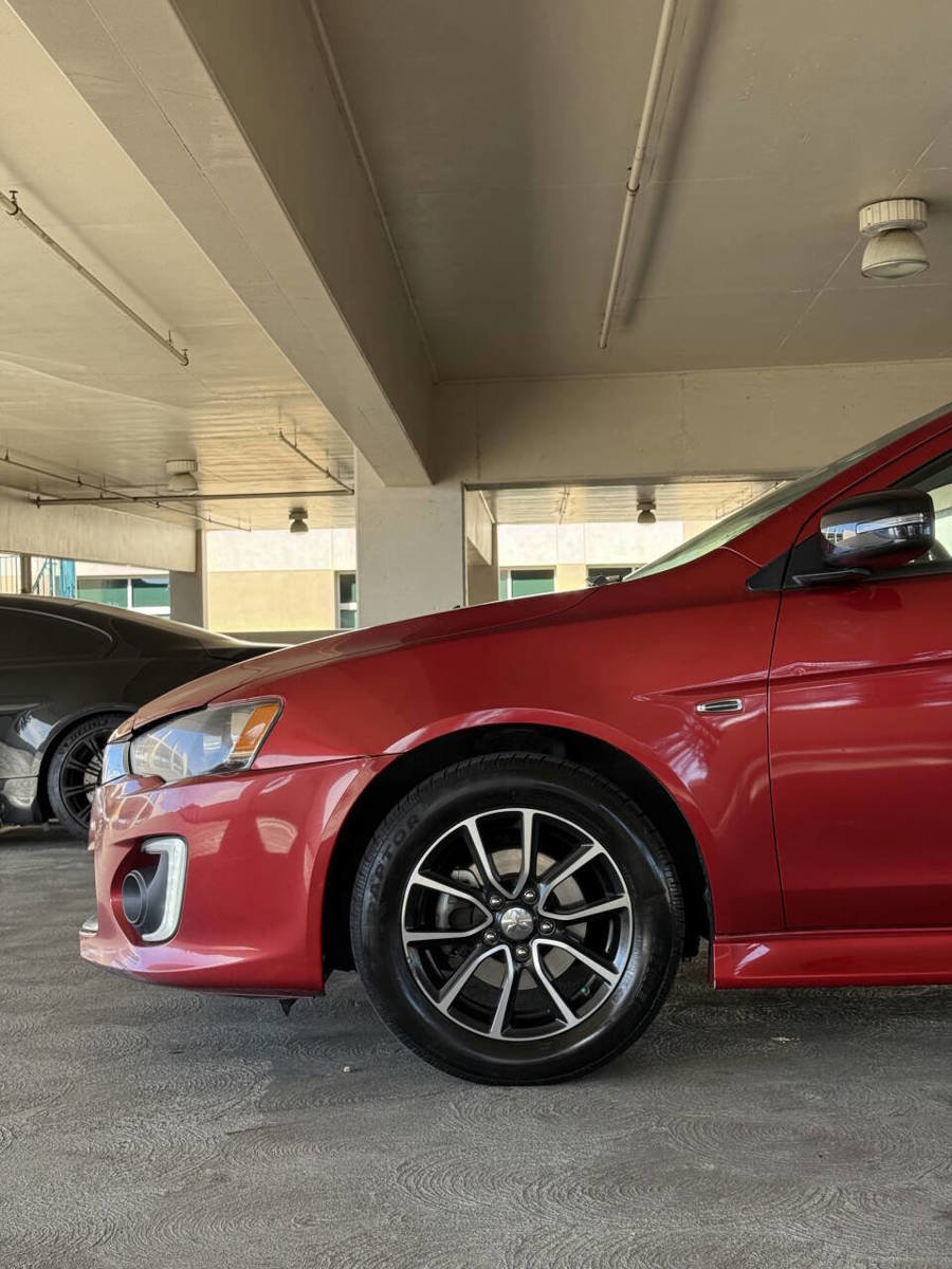 Used 2017 Mitsubishi Lancer LE FWD image 2