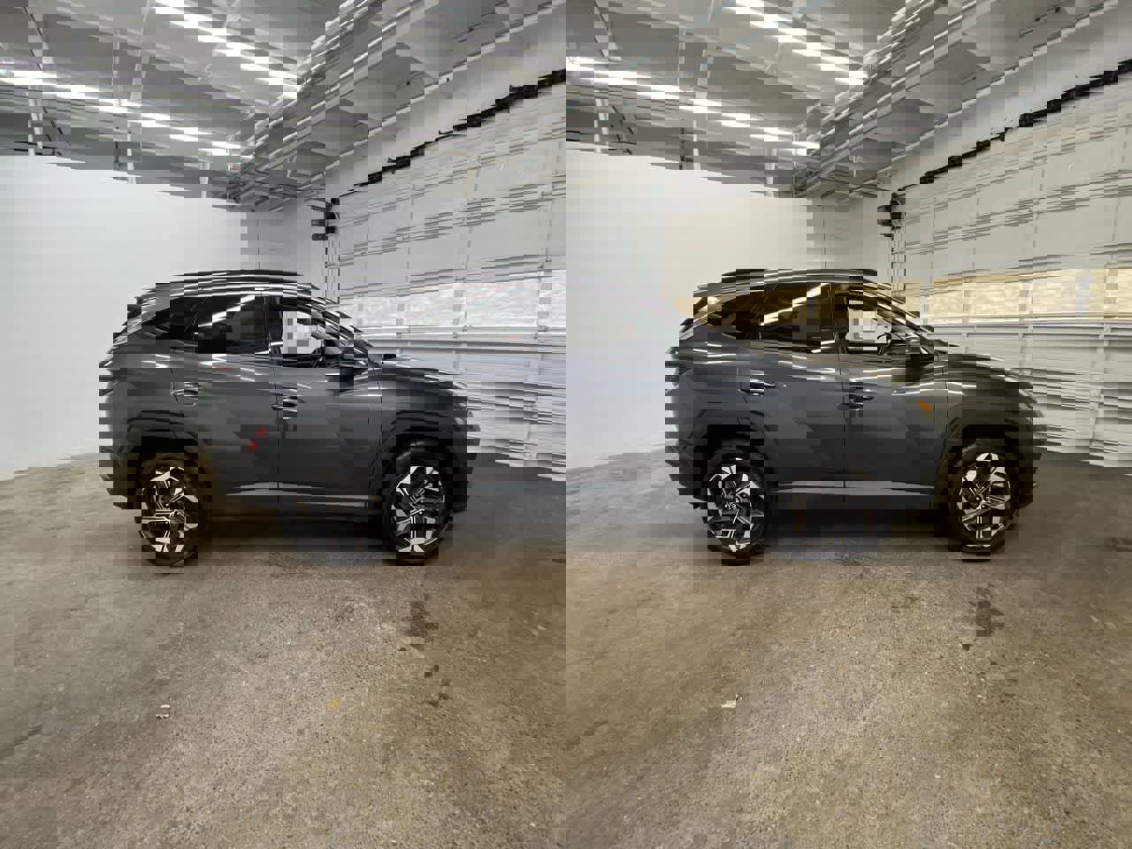 Used 2024 Hyundai Tucson Limited image 7