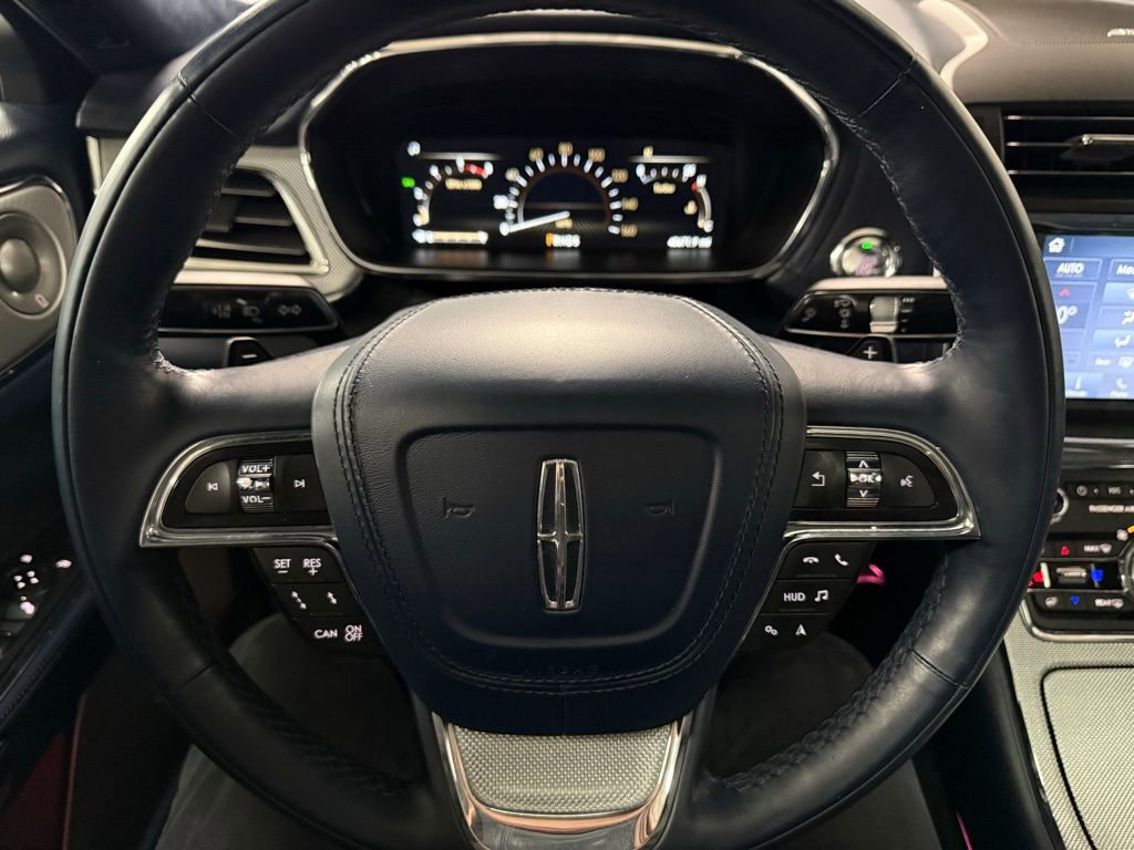 Used 2019 Lincoln Continental Black Label image 11