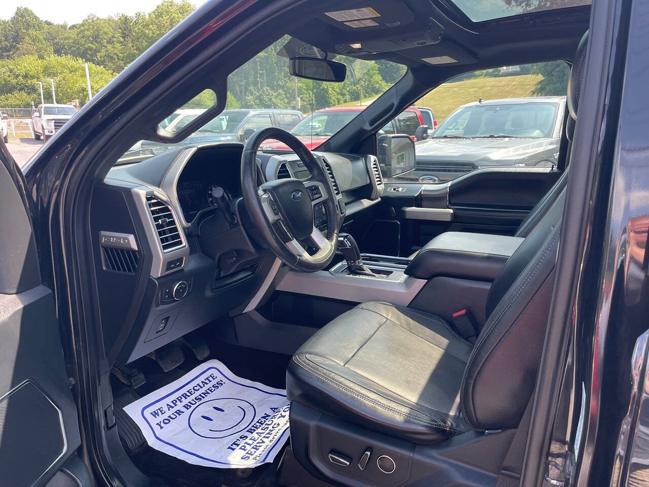 Used 2015 Ford F150 Lariat AWD/4WD image 15