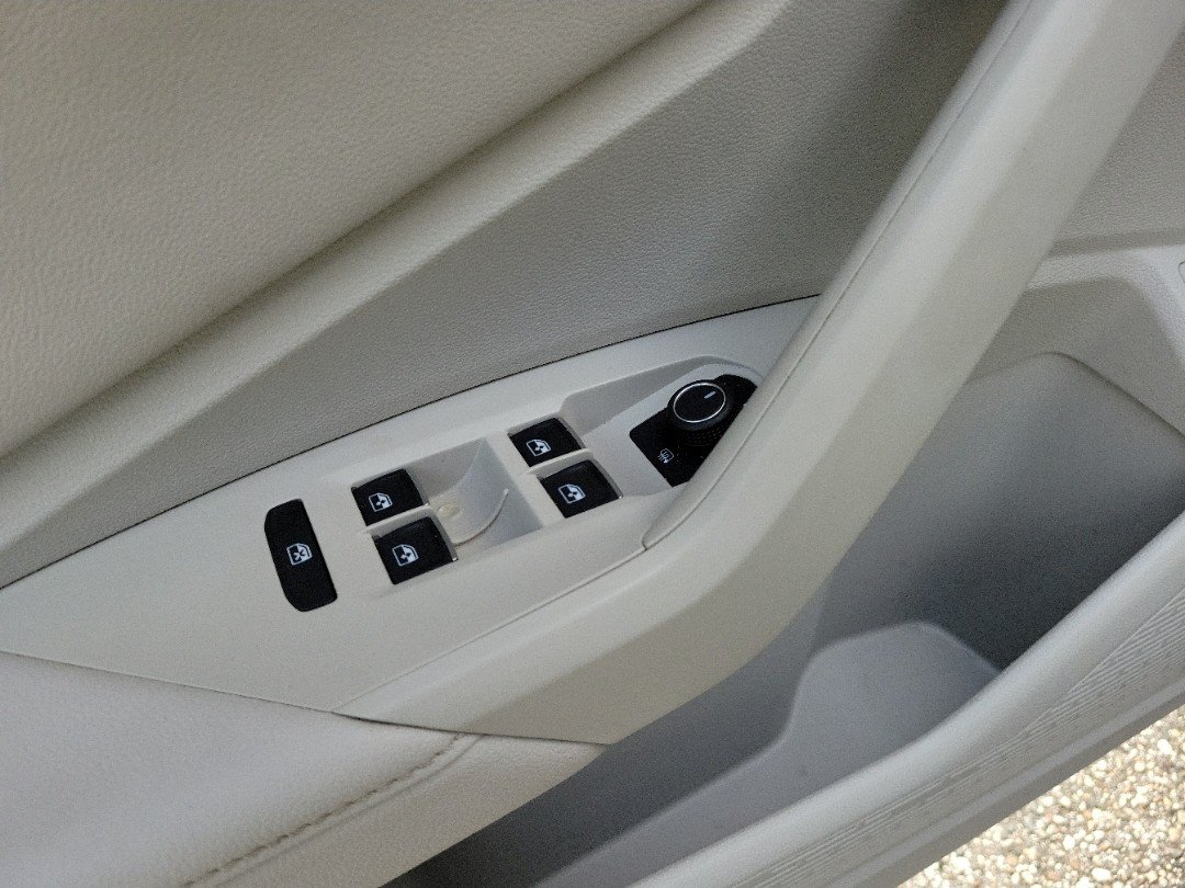 Used 2022 Volkswagen Jetta S FWD image 15