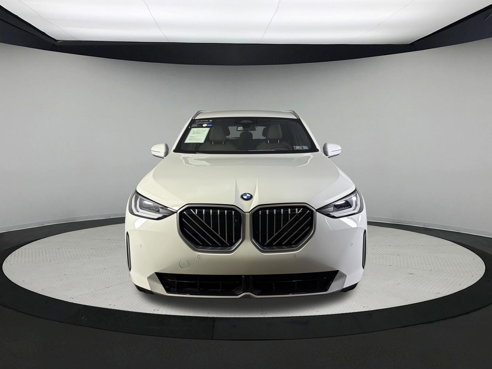Certified 2026 BMW X3 xDrive30i w/ Premium Package AWD/4WD image 2