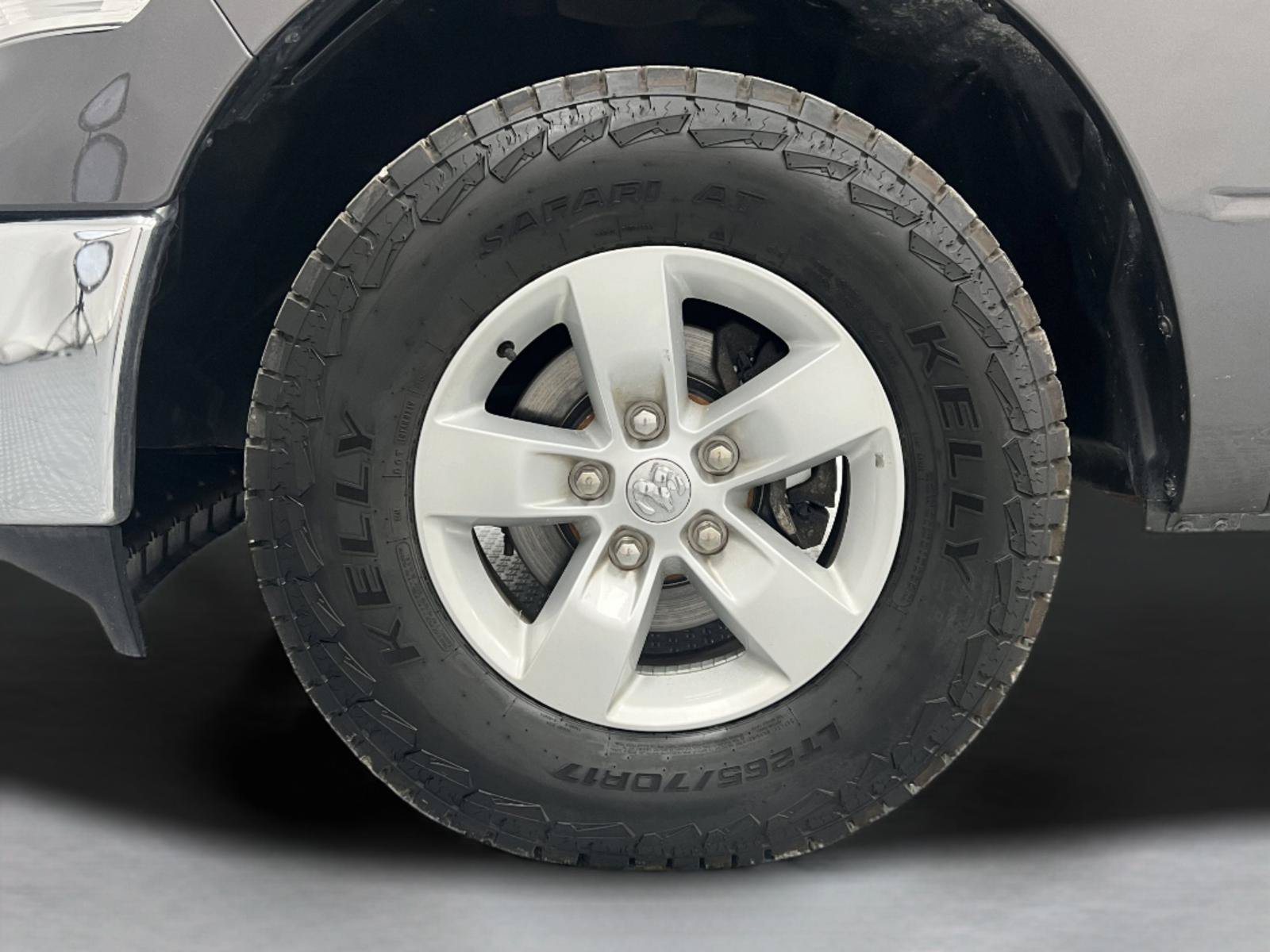 Used 2021 RAM 1500 Classic SLT RWD image 10