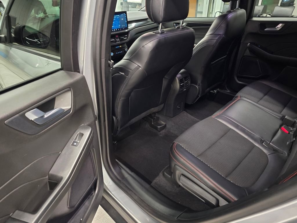 Used 2023 Ford Escape ST-Line w/ Tech Pack #1 image 27
