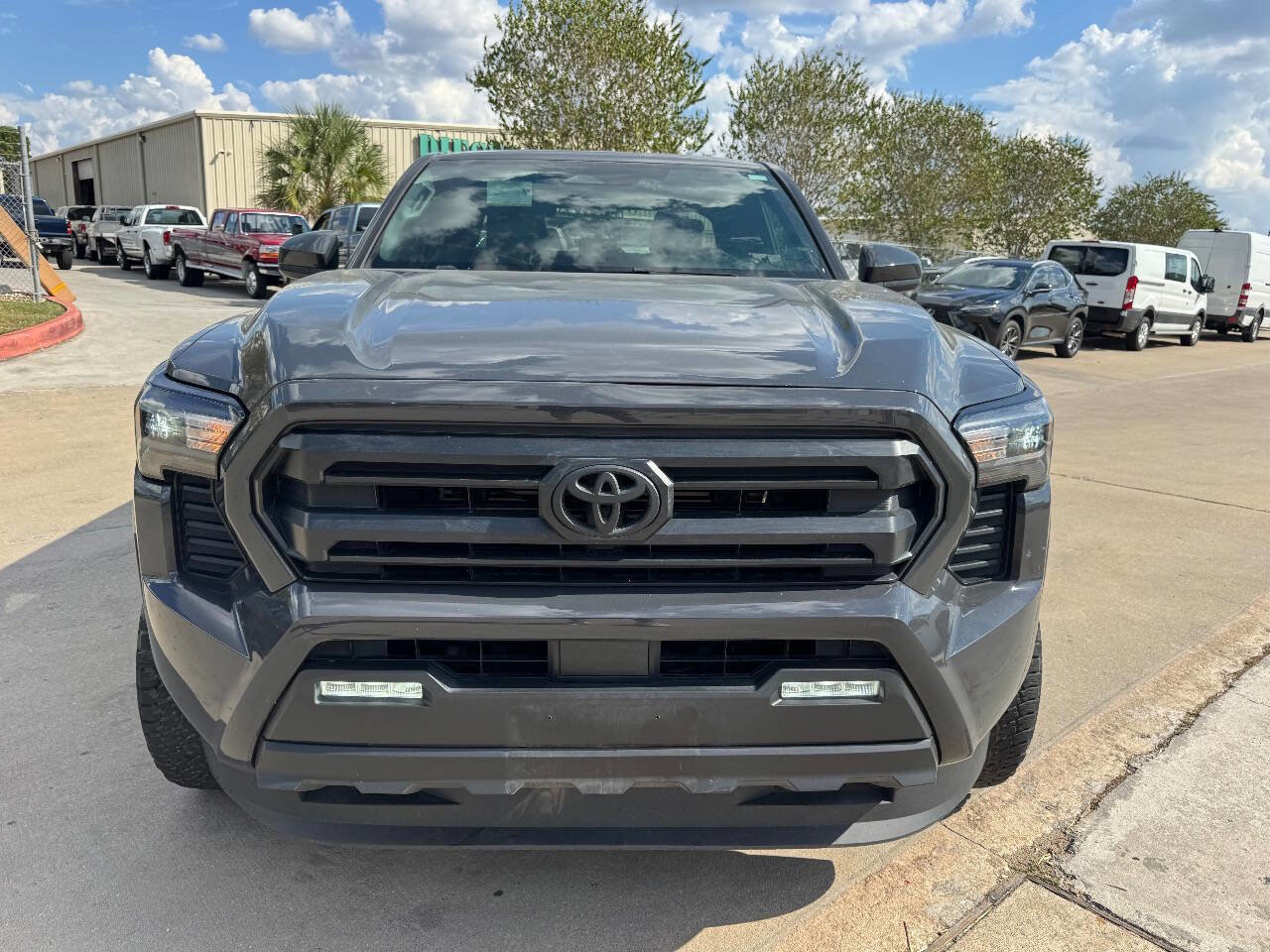 Used 2024 Toyota Tacoma SR5 image 7