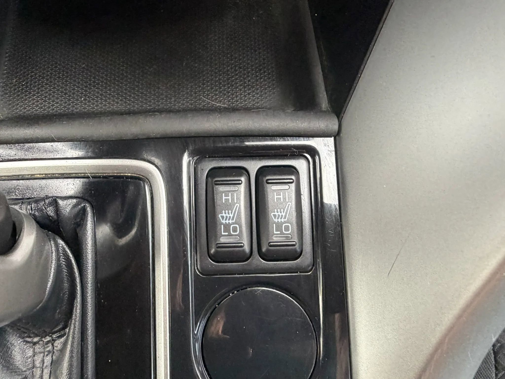 Used 2022 Mitsubishi Eclipse Cross LE FWD image 28