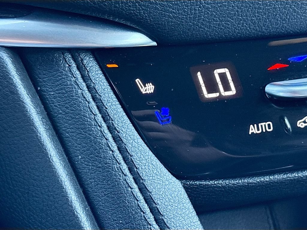 Used 2024 Cadillac XT5 Premium Luxury AWD/4WD image 21