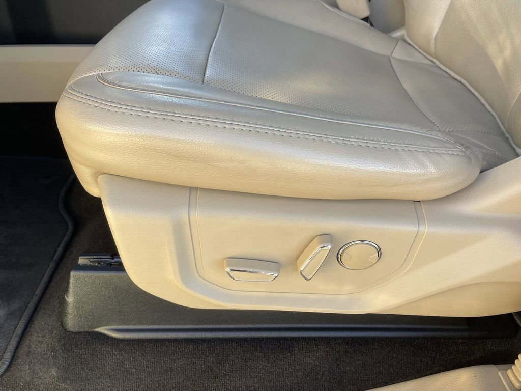 Used 2017 Ford F350 Lariat w/ Lariat Ultimate Package image 20