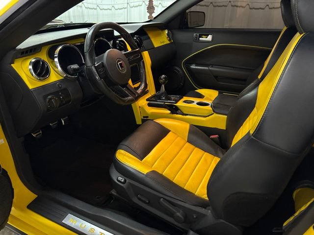 Used 2006 Ford Mustang GT RWD image 22