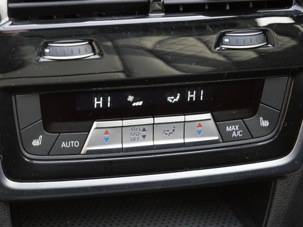 Used 2026 BMW X5 M60i AWD/4WD image 36