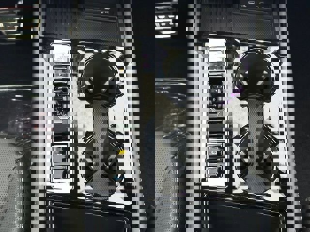 New 2026 Volkswagen Atlas Cross Sport SEL R-Line image 33