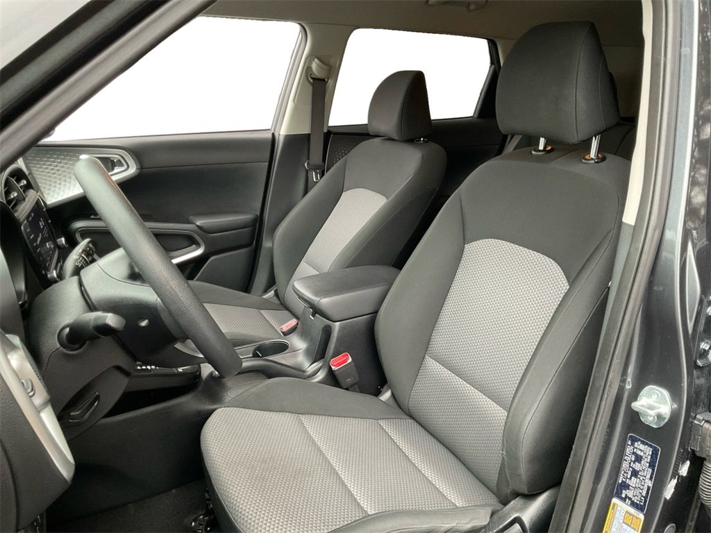 Used 2024 Kia Soul LX w/ Option Group 015 image 23