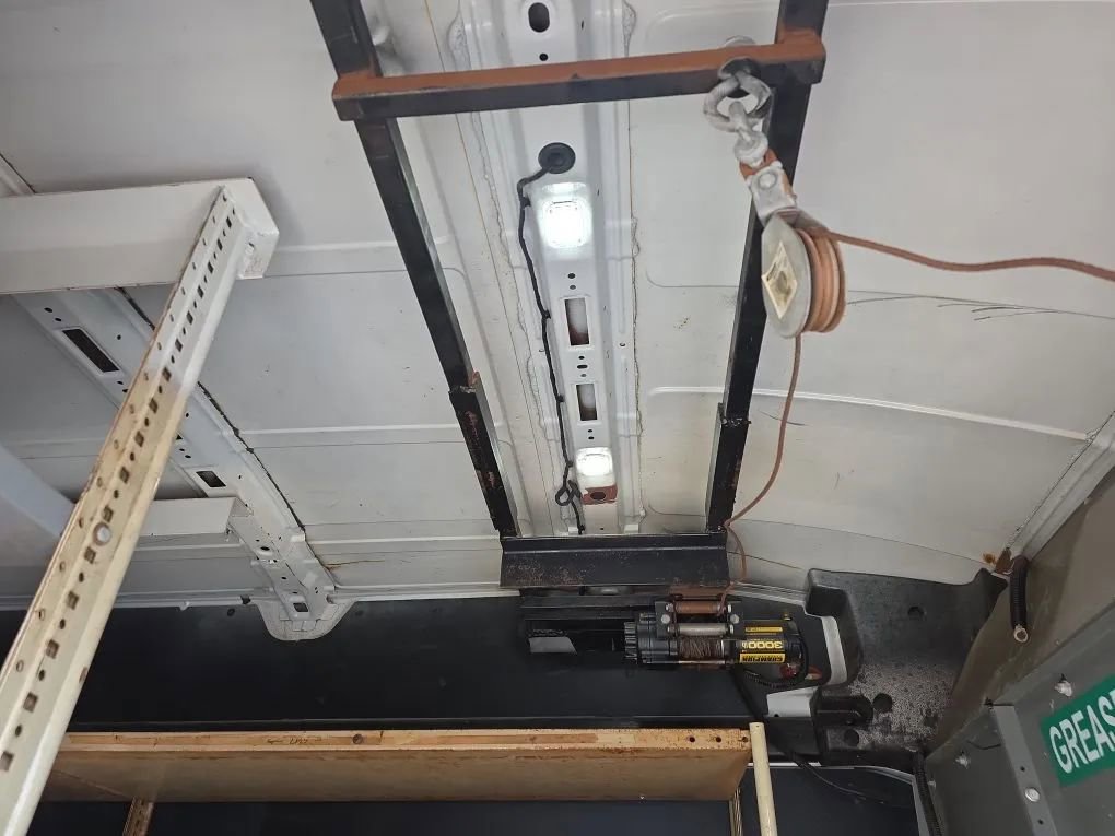 Used 2018 Ford Transit 350 148 High Roof image 17