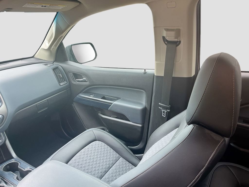 Used 2019 Chevrolet Colorado Z71 AWD/4WD image 22