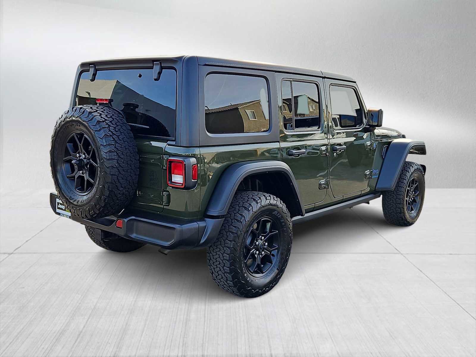Used 2024 Jeep Wrangler Willys image 15