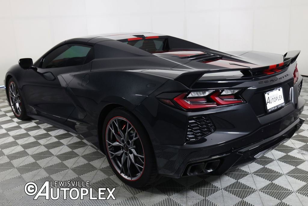 Used 2024 Chevrolet Corvette Stingray Premium Conv w/ Z51 Performance Package RWD image 8