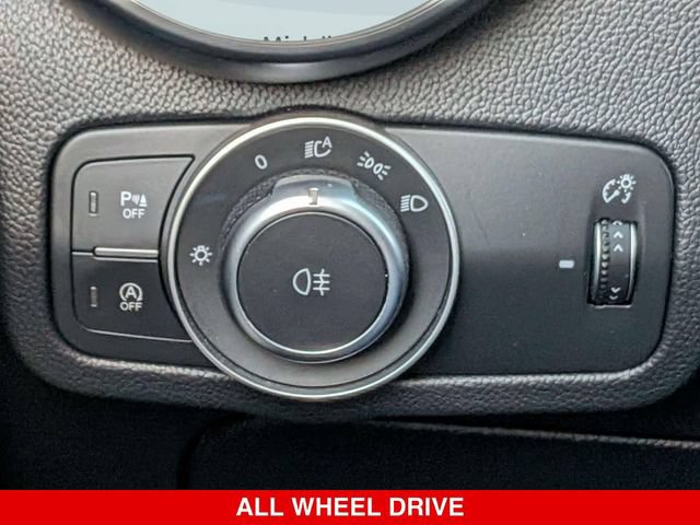 Used 2020 Alfa Romeo Stelvio AWD w/ Cold Weather Package image 19