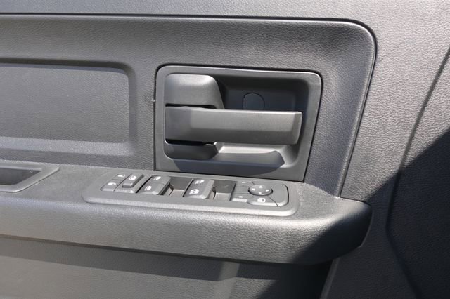 New 2025 RAM 3500 4x4 Crew Cab DRW image 14